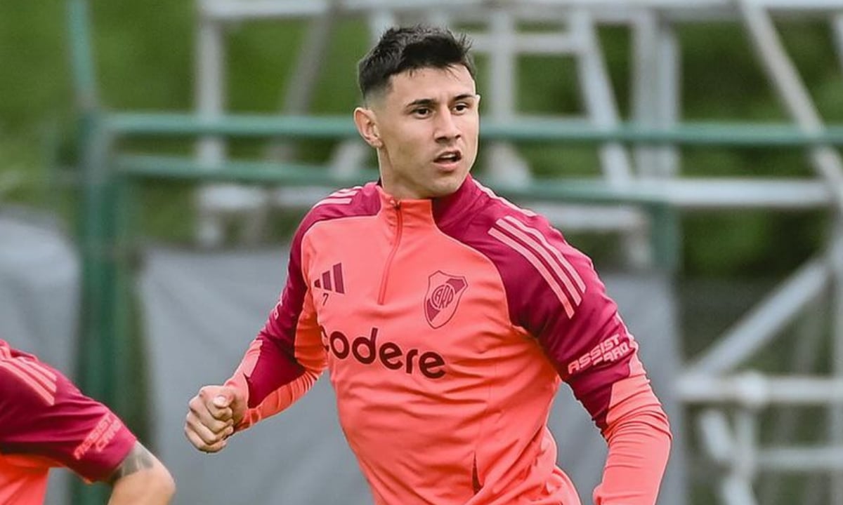 Adam Bareiro podría ser titular en River