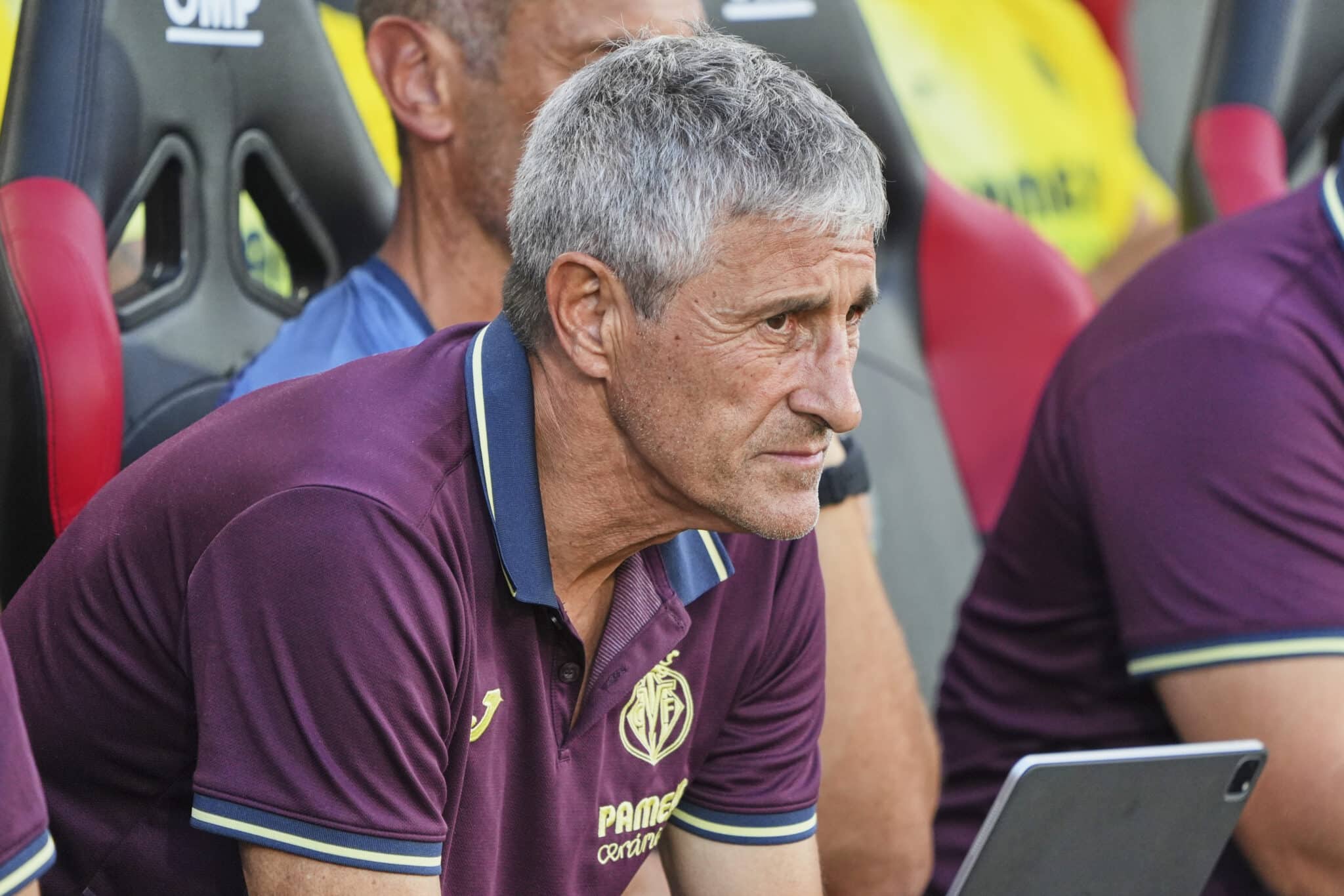 Quique Setién, entre los candidatos a dirigir Chivas.