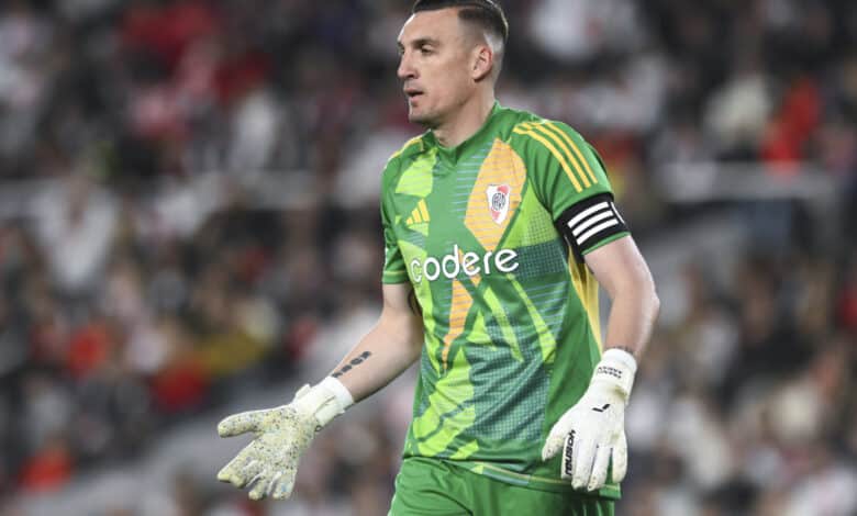 Franco Armani, baja en River en el primer amistoso del 2025