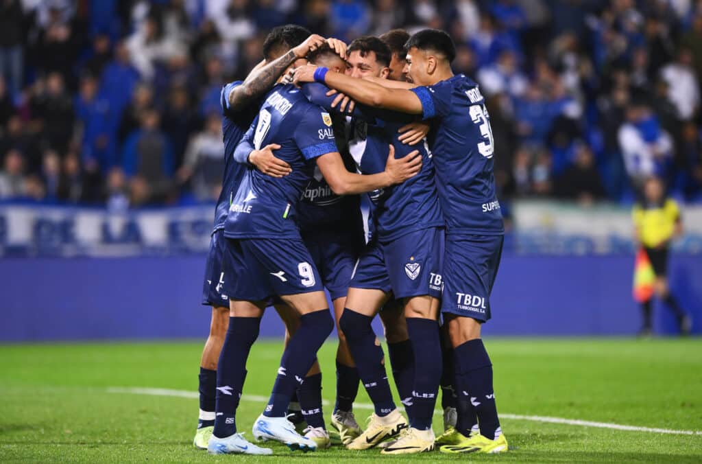 Vélez vs Sarmiento: el fortín viene al alza, por lo que busca seguir por esa senda. (Photo by Rodrigo Valle/Getty Images)