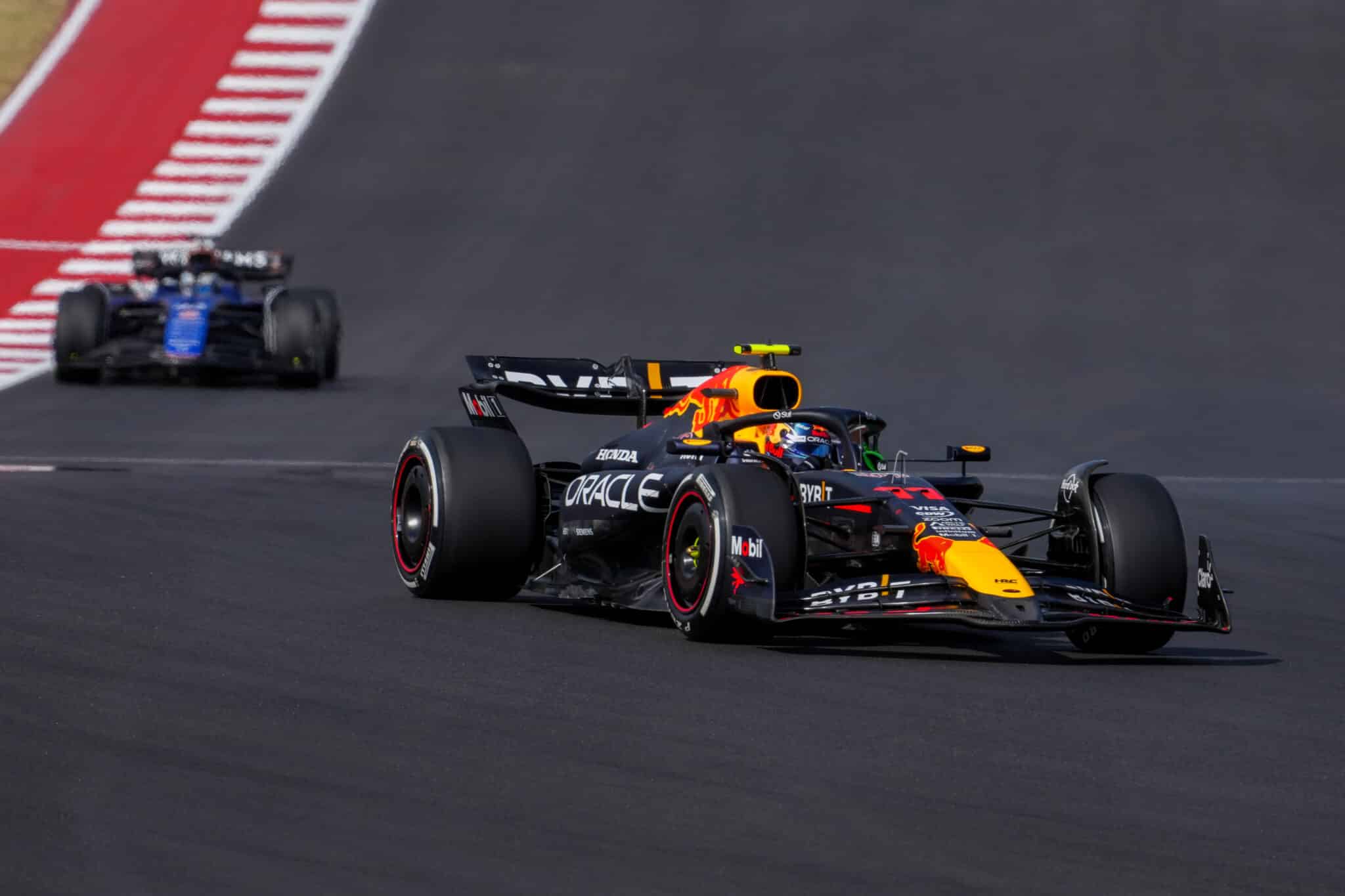 Sergio Pérez culminó en la novena posición en el Sprint del GP de Austin.