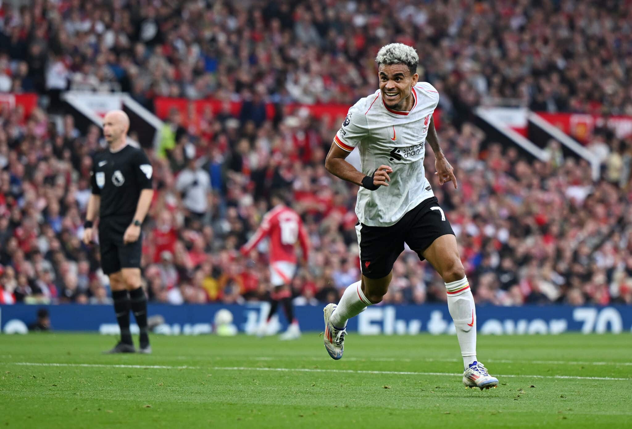 Luis Díaz Aston Villa vs. Liverpool por la fecha 29 de la Premier League