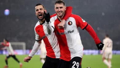 Feyenoord por la Eredvisie de los Países Bajos y Champions League.