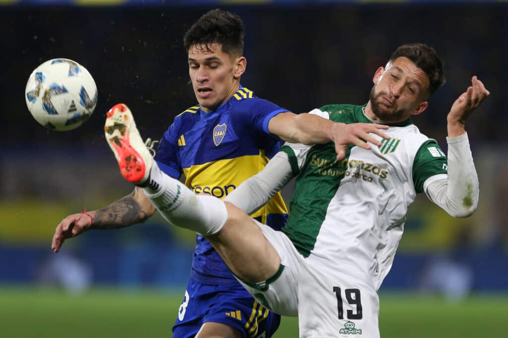 Ferroviária vs Banfield. (Photo by Daniel Jayo/Getty Images)