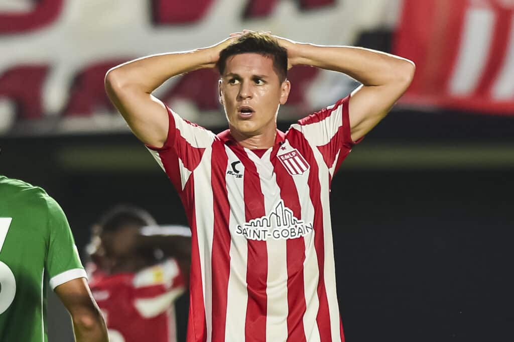 Estudiantes va por un nuevo titulo en sus vitrinas. (Getty Images)