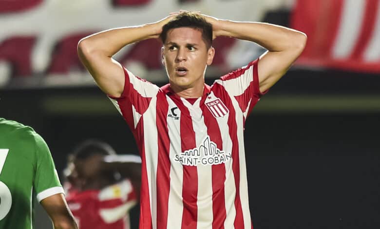 Estudiantes vs Vélez: enfrentados en una nueva final.