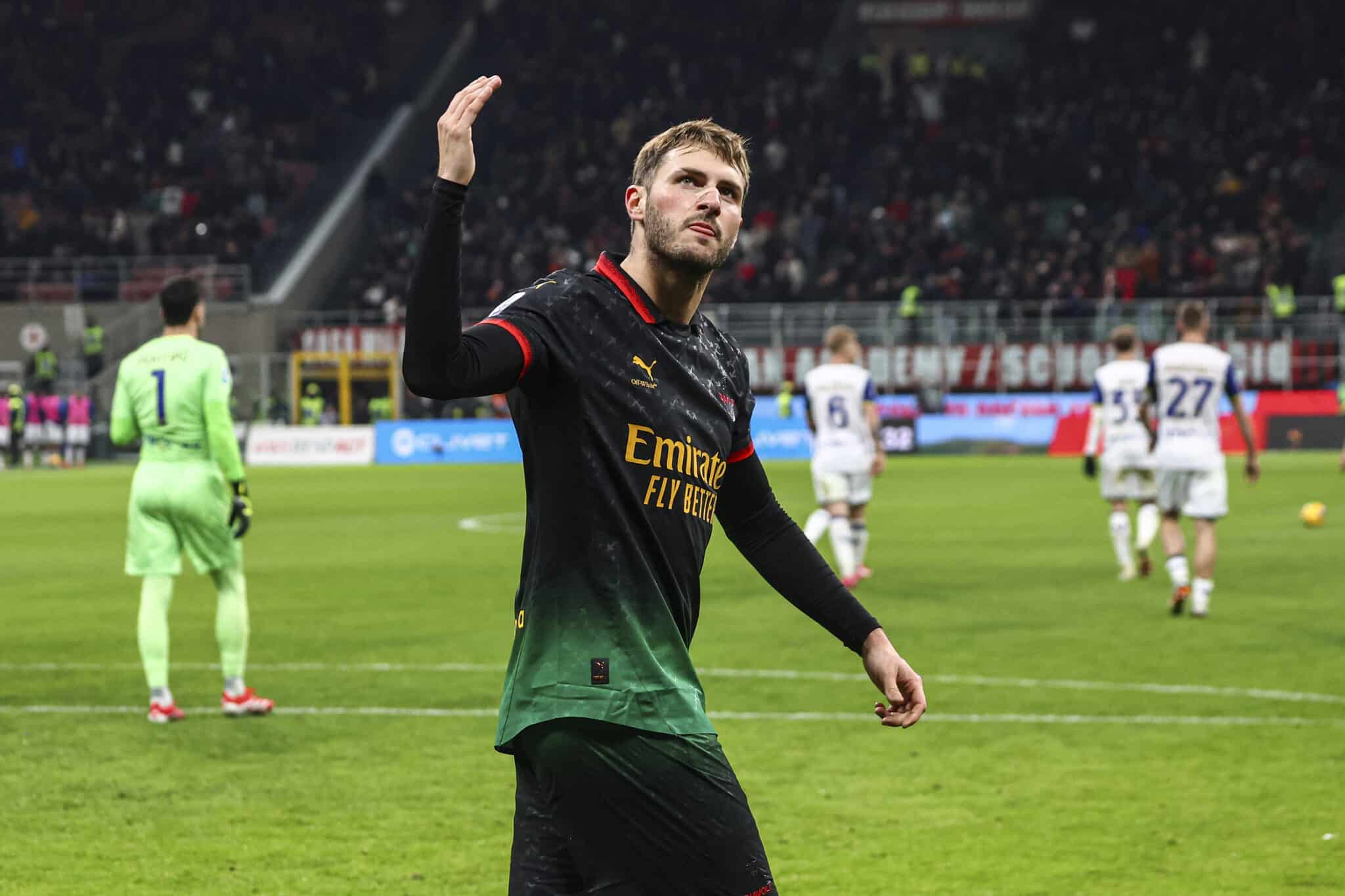 santiago gimenez en champions league