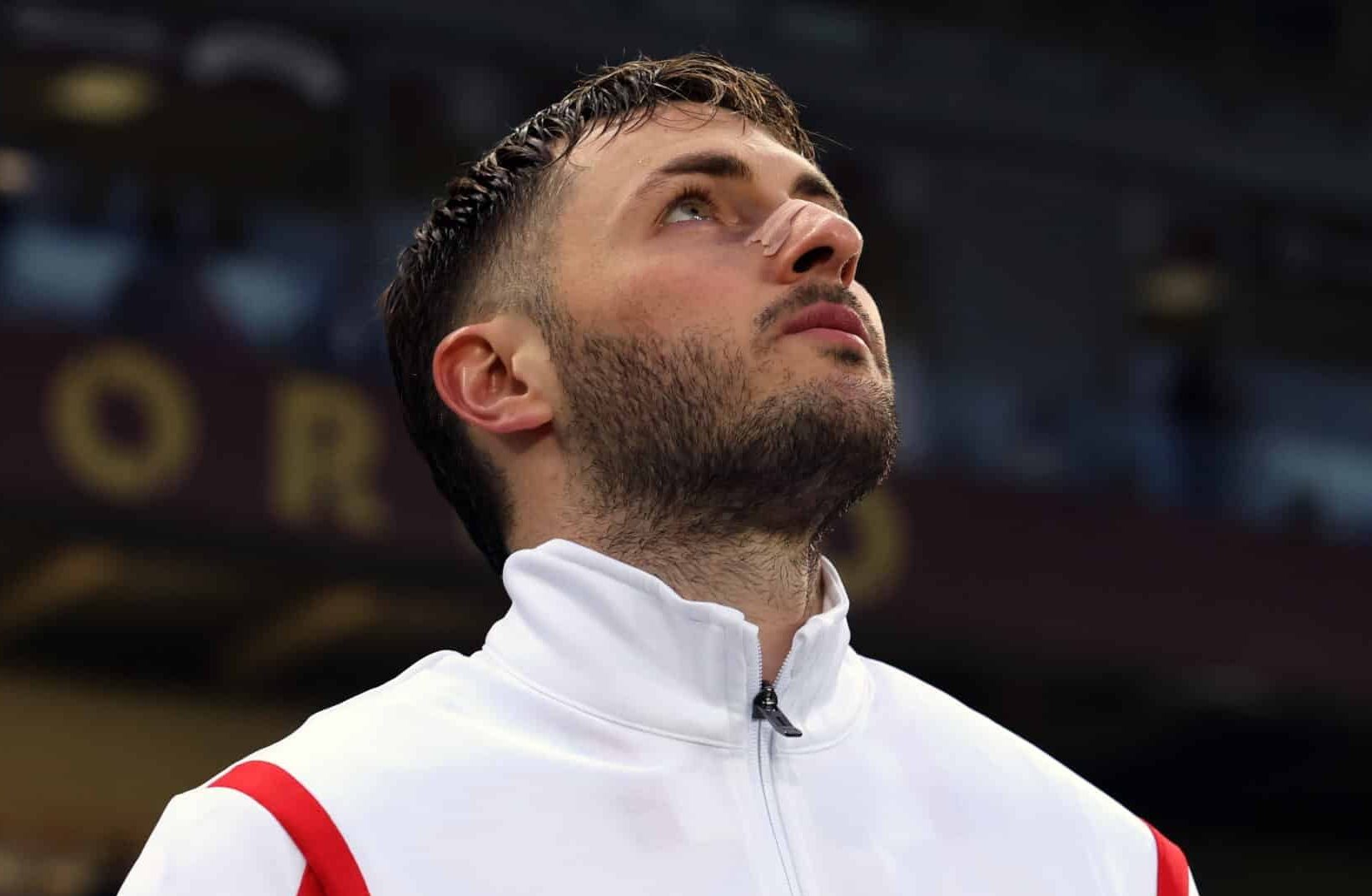 Como jugó Santiago Giménez vs Cremonese: participación activa pero sin goles