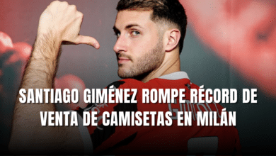 Santiago Giménez rompe récord de venta de camisetas en el AC Milán