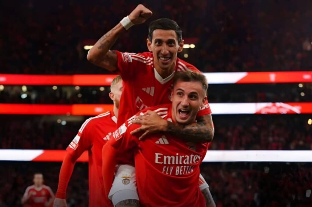 Benfica vs Mónaco: Ángel Di María busca jugar unos octavos de final de UEFA Champions League a la edad de 36 años. (Photo by FILIPE AMORIM / AFP) (Photo by FILIPE AMORIM/AFP via Getty Images)