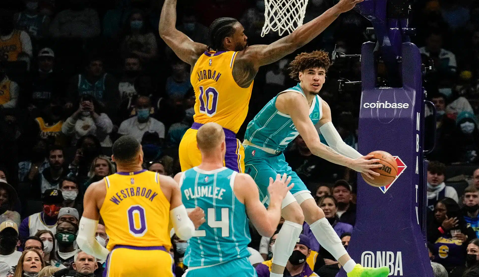 Los Ángeles Lakers vs Charlotte Hornets será el primer partido de la NBA luego del All Star.