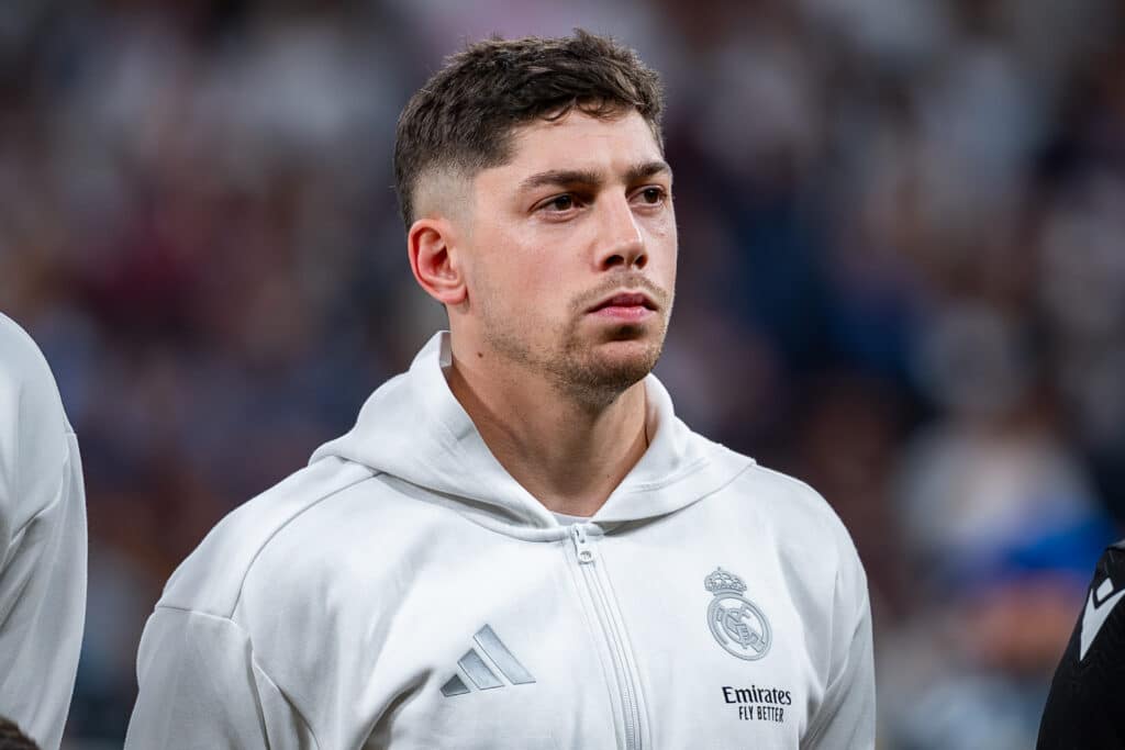Real Madrid vs Atlético: Federico Valverde se ha perdido los últimos dos compromisos, debido a molestias físicas. ¿Logrará jugar este importante Derbi capitalino. (Madrid, Spain. Photo by Alberto Gardin/Eurasia Sport Images/Getty Images)