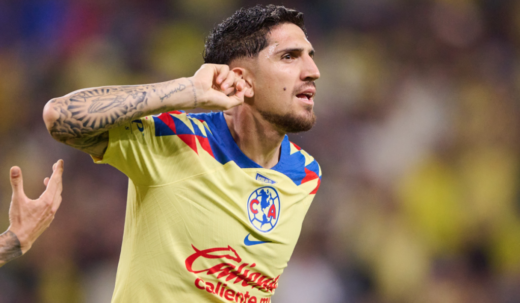 Diego Valdés con América