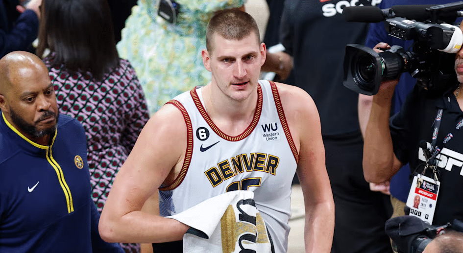 La NBA entregará los premios. ¿Quién ganará?