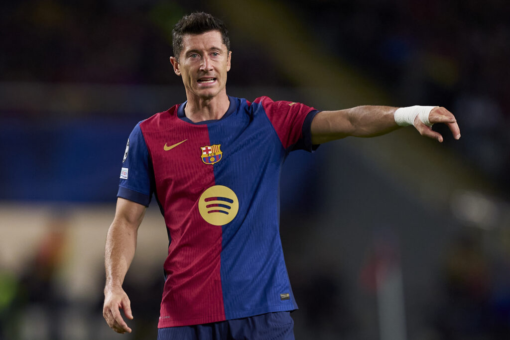 Barcelona vs Betis: Robert Lewandowski volvería a la titularidad, luego de ser suplente en el compromiso por Copa del Rey ante Atlético Madrid
(Photo by Pedro Salado/Getty Images)