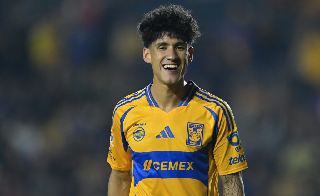 Ver: Gol de Uriel Antuna ante LA Galaxy en las Semifinales de la Concachampions