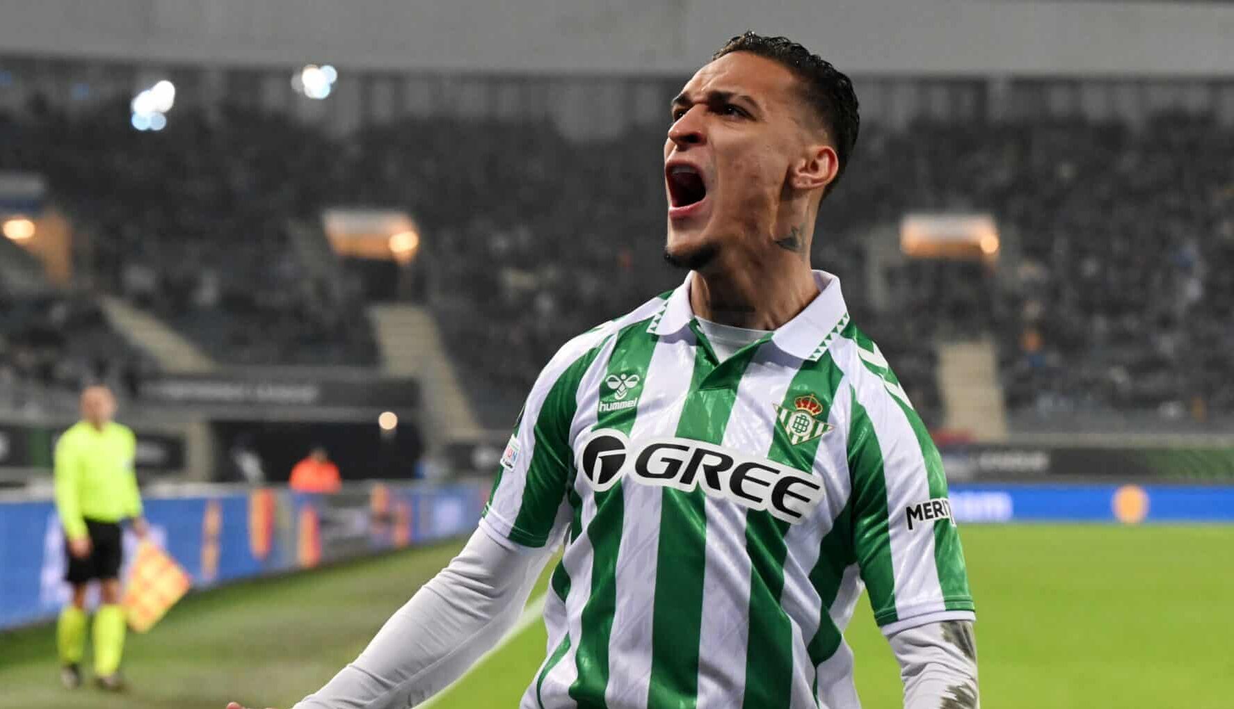 anthony con Betis en Conference League