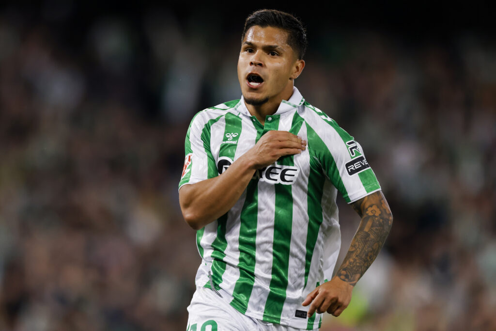 Gol de cucho hernandez