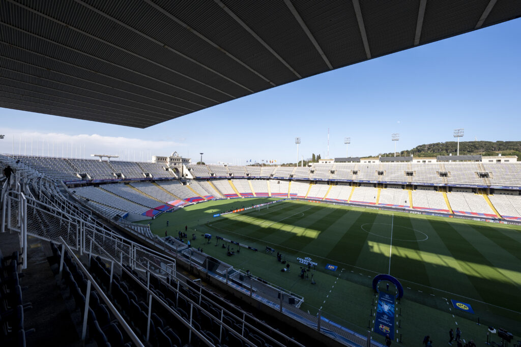 Estadio Olímpico de Montjuic listo para otro partidazo