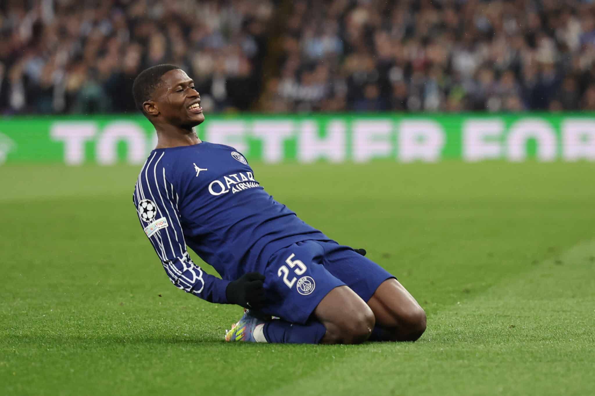 Nuno Mendes hoy: no será titular vs Botafogo.