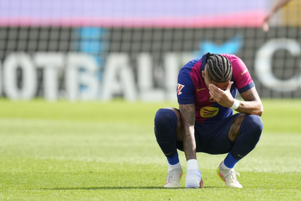 Ademas de Lamine Yamal, Raphinha tampoco esta en el once. (Photo by Jose Breton/Pics Action/NurPhoto via Getty Images)