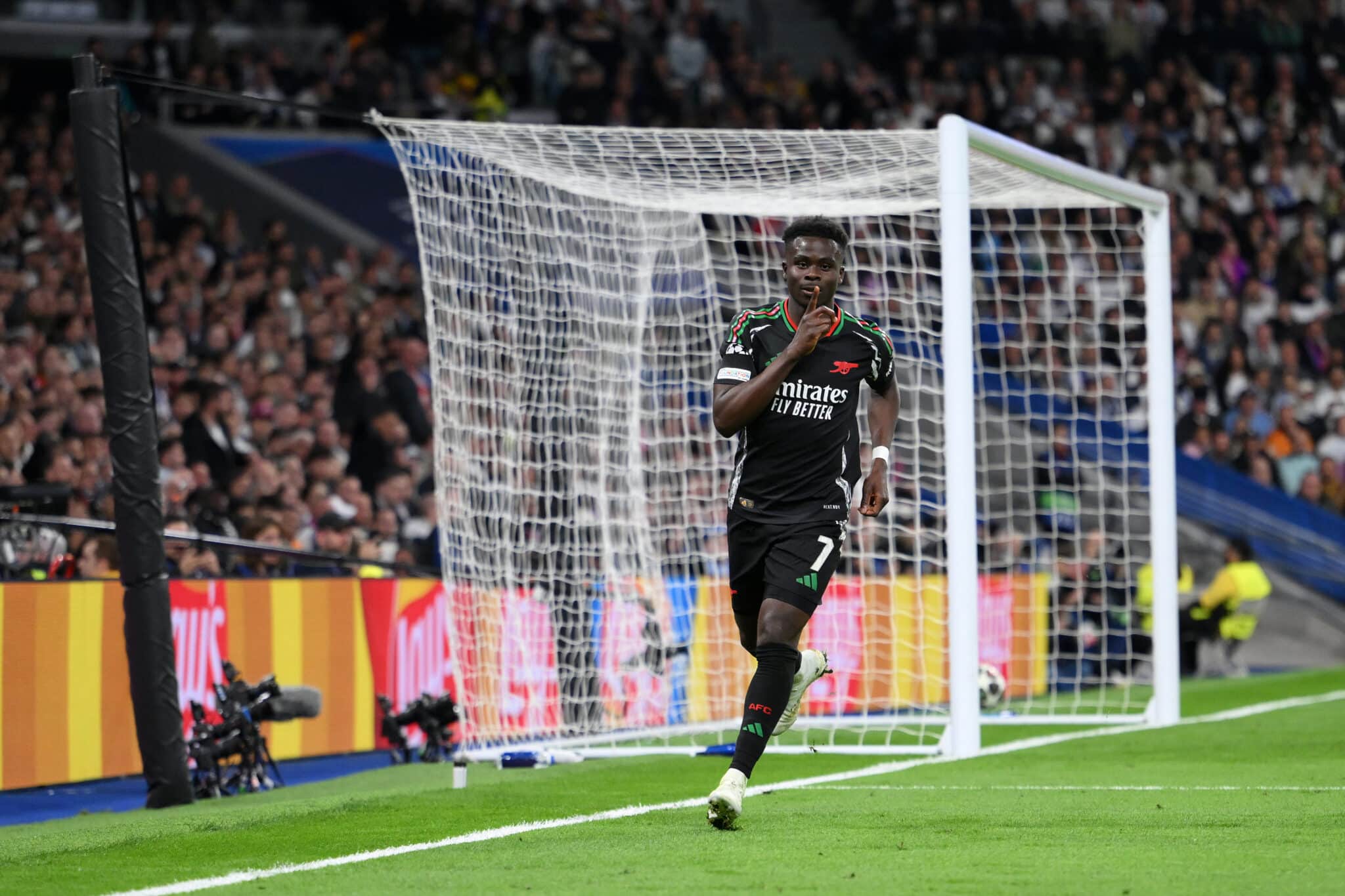 saka en el gol de arsenal