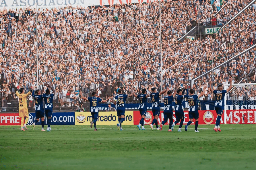 El equipo peruano necesita ganar para clasificar a la Sudamericana.