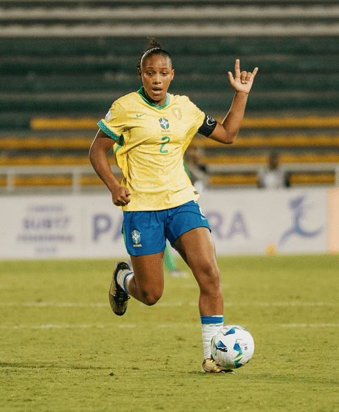 Brasil quiere sostener la punta vs Ecuador.