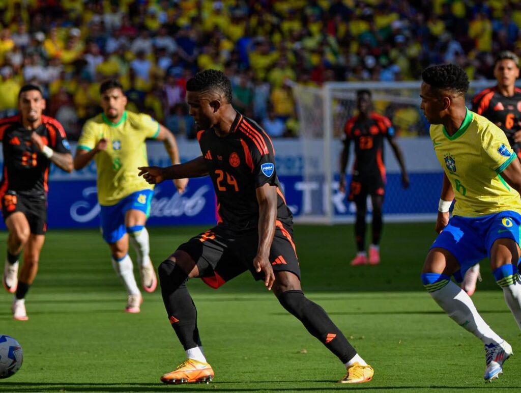 Colombia vs Perú: donde ver, posibles formaciones y horarios.