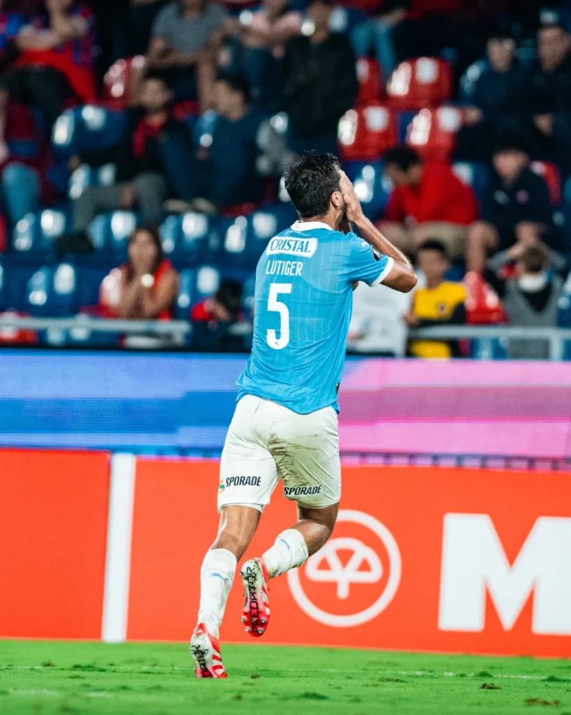 El único partido entre si fue 2-2.