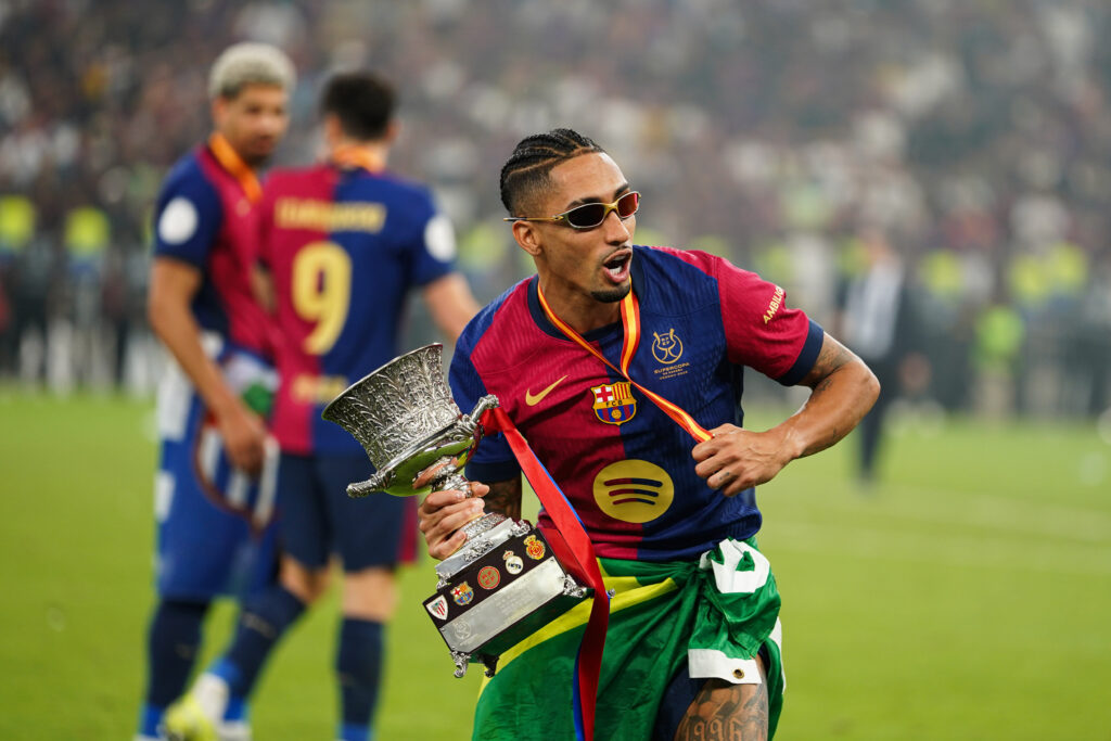 Barcelona vs Real Madrid: los culés han ganado los tres clásicos que han disputado en la temporada. Photo by Ismael Adnan/SOPA Images/LightRocket via Getty Images)