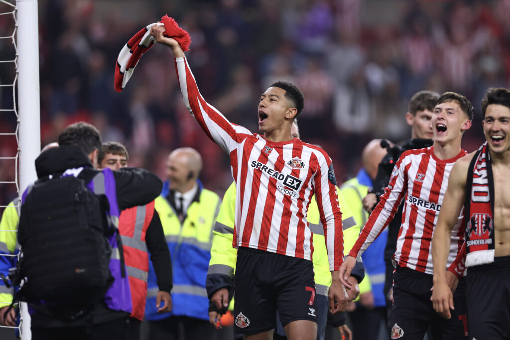 Sheffield vs Sunderland: Jobe Bellingham busca el ascenso a la máxima categoría. (Photo by Robbie Jay Barratt - AMA/Getty Images)