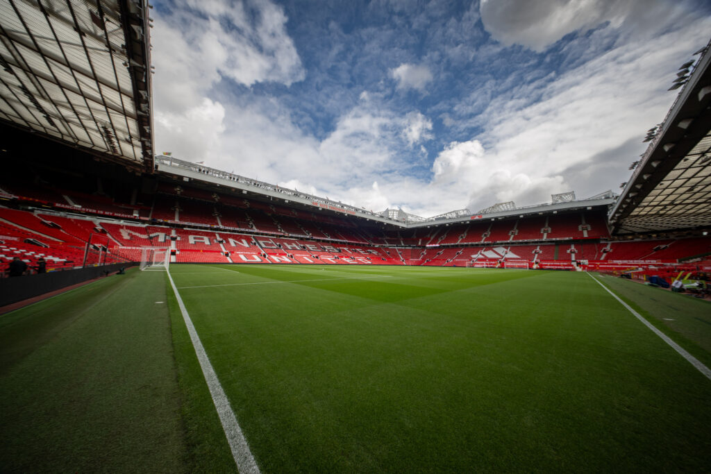 El Old Trafford, listo para otro partidazo