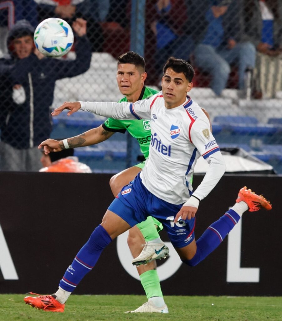 Nacional 1-0 Atlético Nacional dejó a los uruguayos sin copa internacional. 