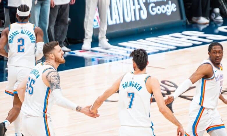 Thunder abre el camino en condición de local.