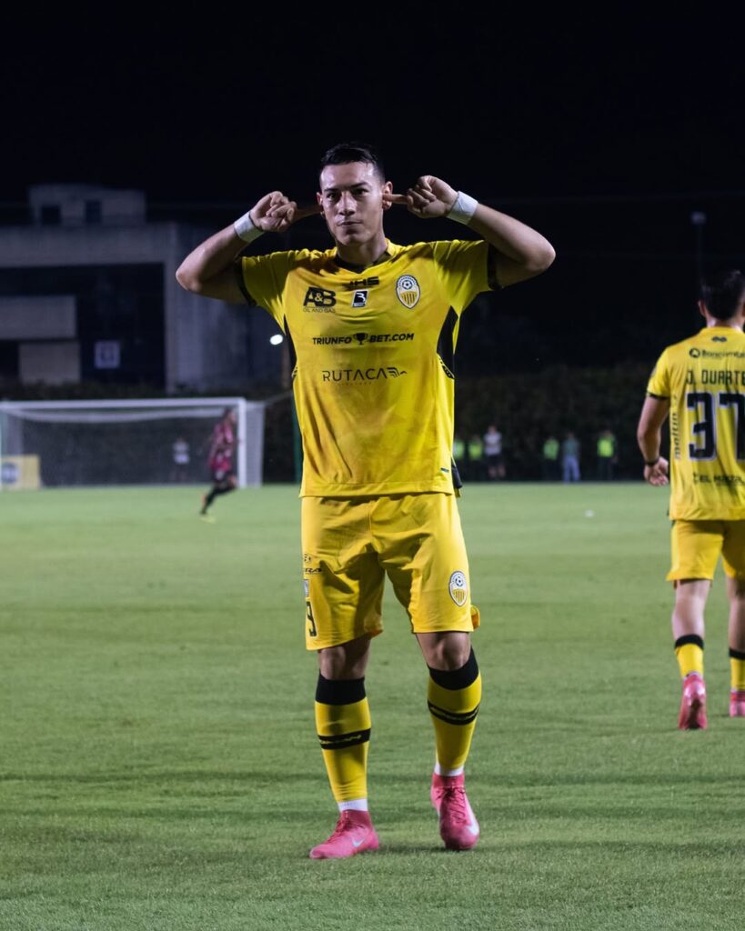 El equipo venezolano está eliminado de las dos competencias. 