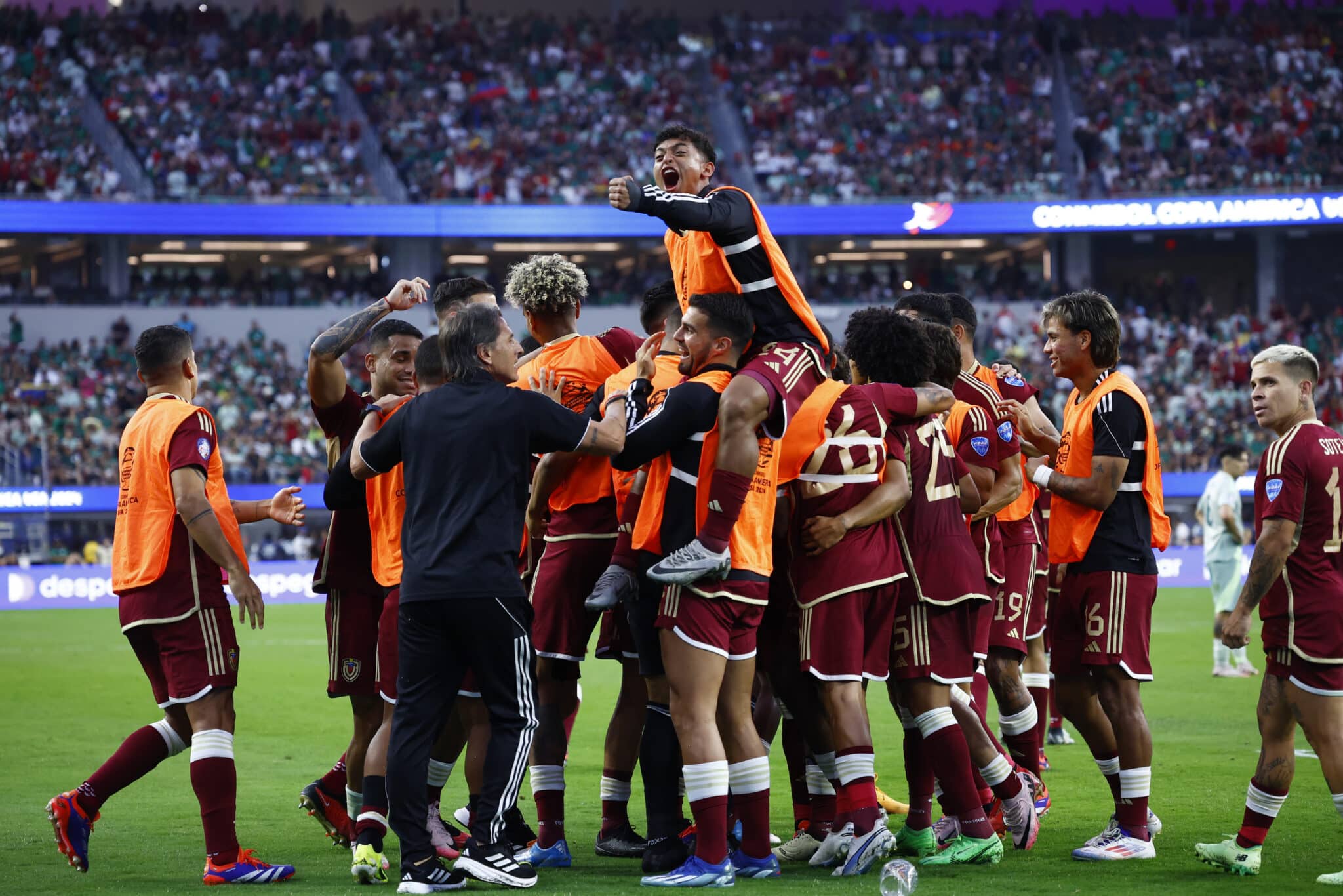 Probabilidades de Venezuela de ganarle a Colombia y clasificar al Mundial 2026