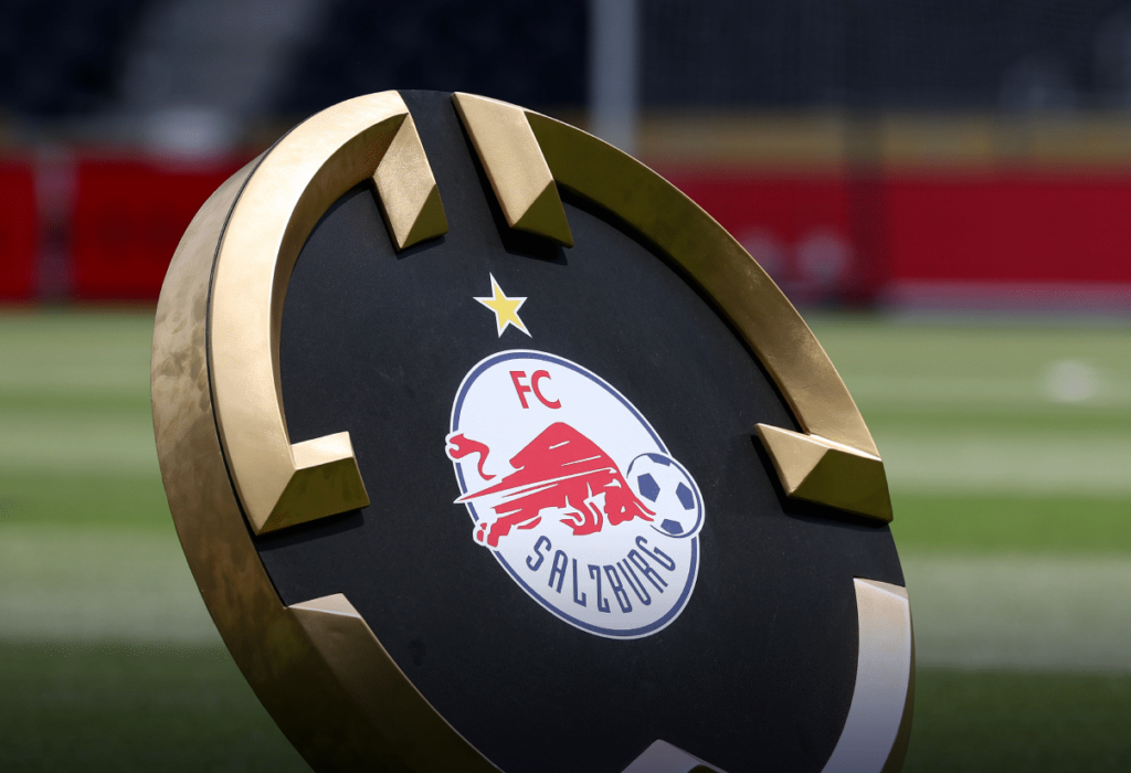 Red Bull Salzburgo va por la clasificación. (Getty Images)