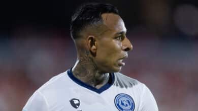 Sebastián Villa vs River