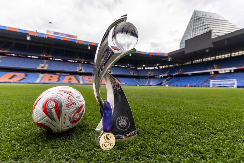Inglaterra vs España: solo un equipo levantará el titulo (Photo by Maja Hitij - UEFA/UEFA via Getty Images)