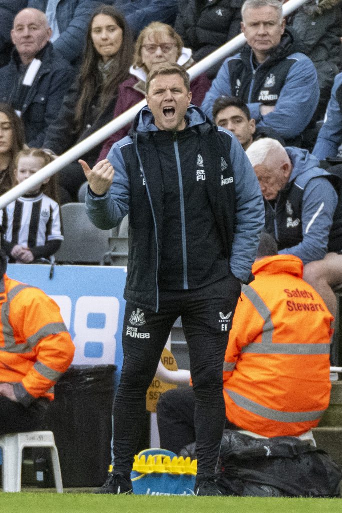 howe sobre alexander isak