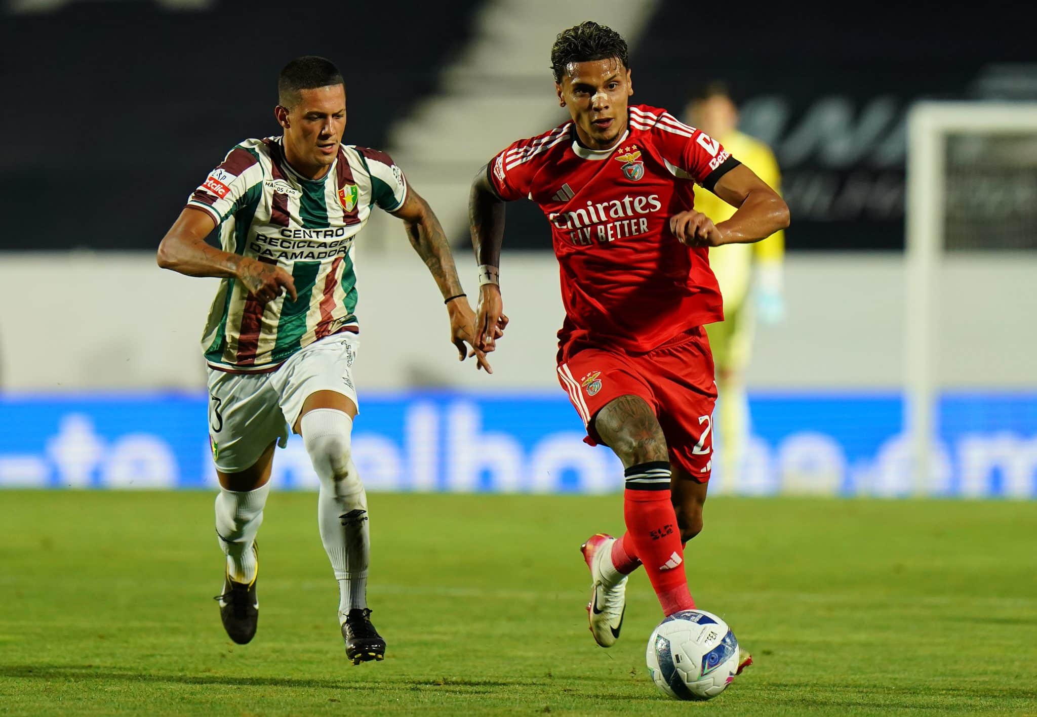 Jhon Durán vs Richard Ríos