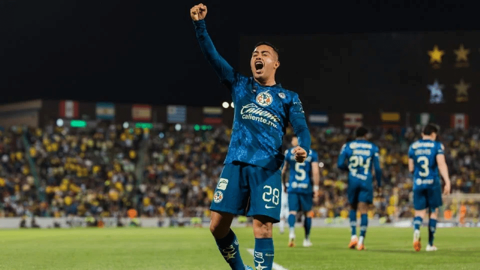 Erick Sánchez con el Club América en 2025