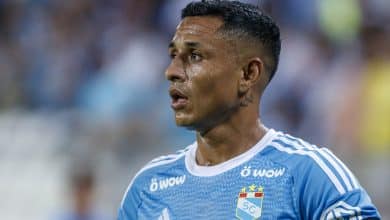 Así fue la polémica expulsión de Yoshimar Yotún vs Juan Pablo II. (Getty Images)