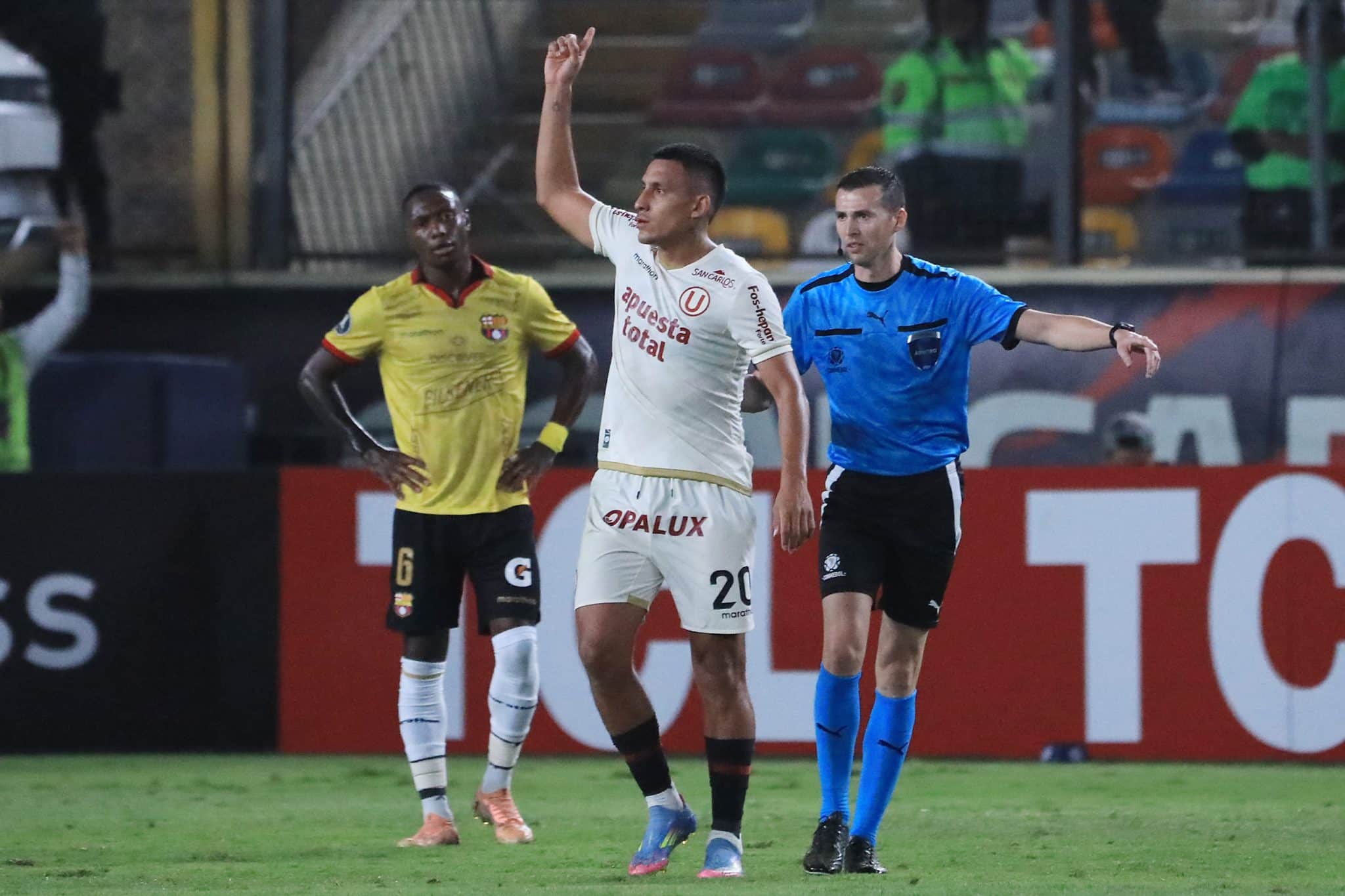 Universitario: que necesita para ser tricampeón. (Getty Images)