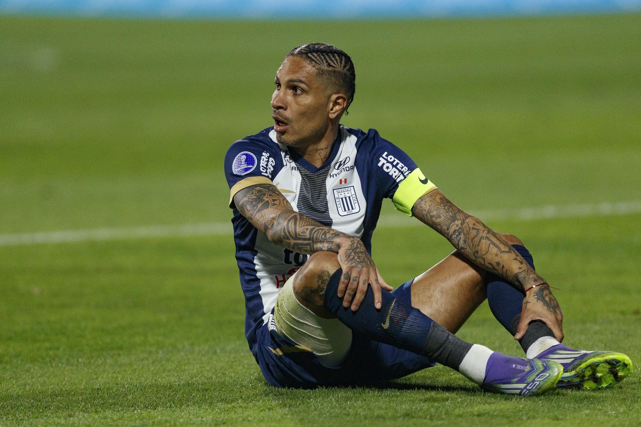 Cuanto paga el gol de Paolo Guerrero vs U de Chile por Copa Sudamericana. (Getty Images)