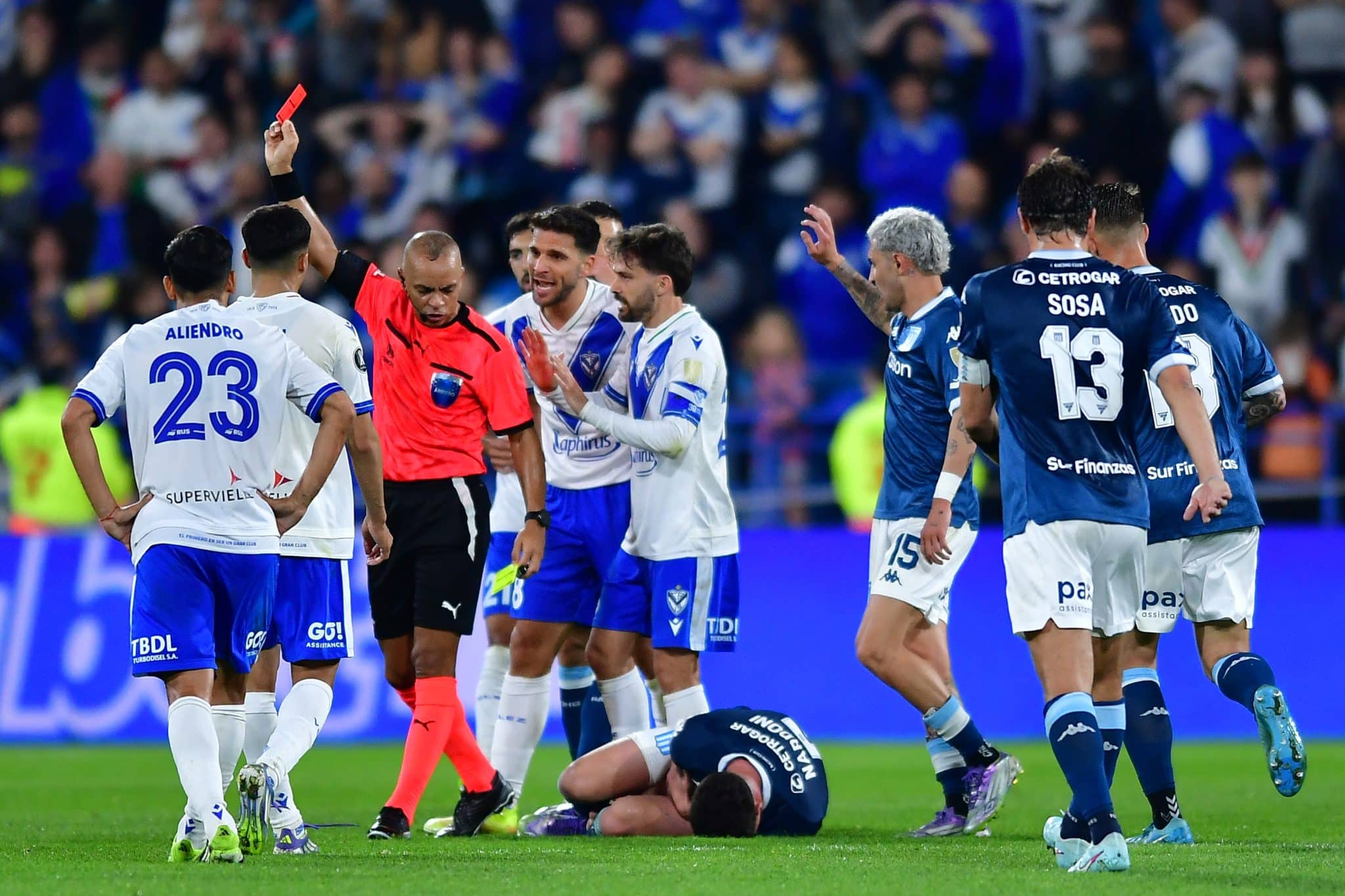Probabilidad de clasificación del Racing vs Vélez por Copa Libertadores. (Getty Images)