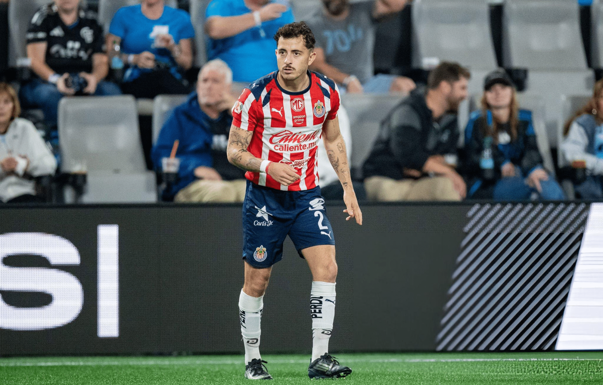 Alan Mozo con Chivas en la Leagues Cup 2025