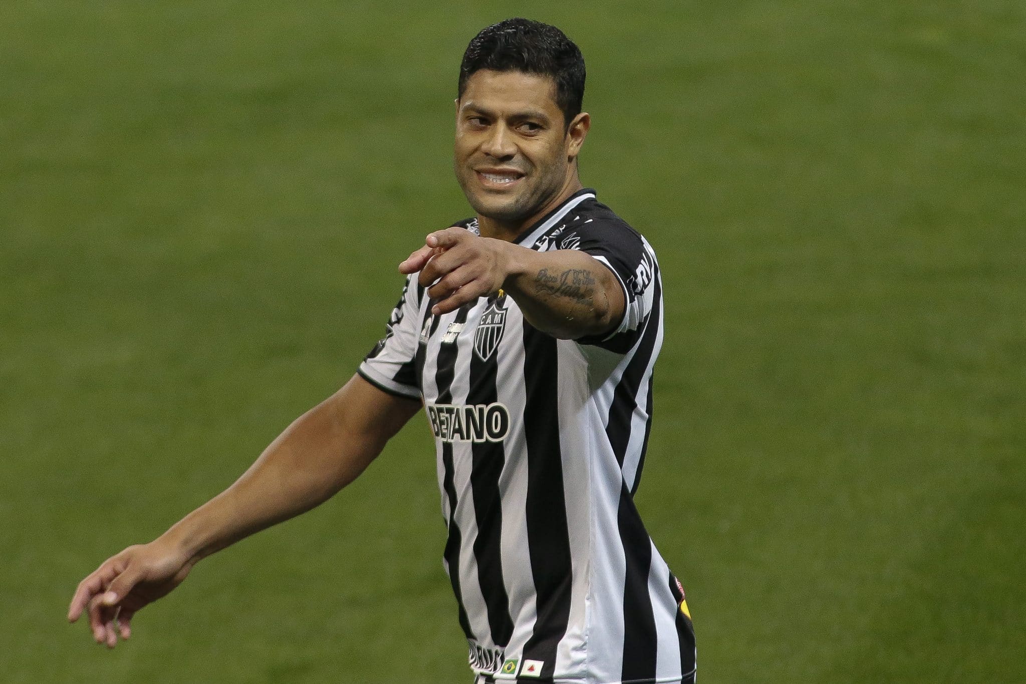 atletico mineiro lidera lista de clubes