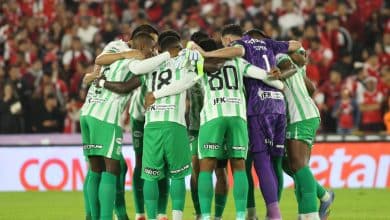 Por qué fue expulsado Simón García en Nacional vs América de Cali (Getty Images)